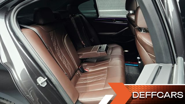 BMW 5-SERIES 530i xDrive M Sport Package купить на сайте DeffCars