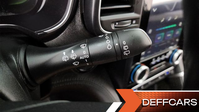 Renault-KoreaSamsung QM6 2.0 GDe PREMIERE 2WD купить на сайте DeffCars