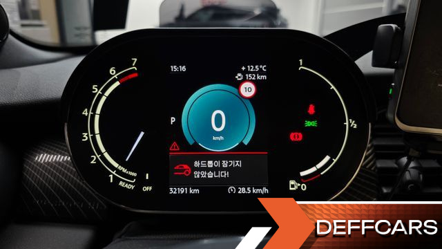 Mini COOPER CONVERTIBLE Resolute Edition 3rd Gen купить на сайте DeffCars