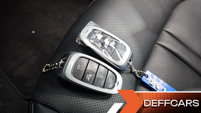 Hyundai SONATA 2.0 Premium купить на сайте DeffCars