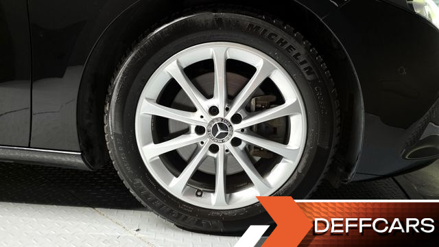 Mercedes A-CLASS A220 Sedan купить на сайте DeffCars