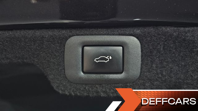 Lexus LS 3.5 Platinum AWD купить на сайте DeffCars