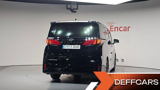 Toyota ALPHARD 2.5 HEV Executive AWD купить на сайте DeffCars