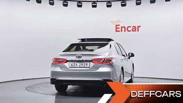 Toyota CAMRY 2.5 купить на сайте DeffCars