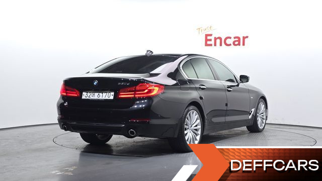 BMW 5-SERIES 530d Luxury Plus купить на сайте DeffCars