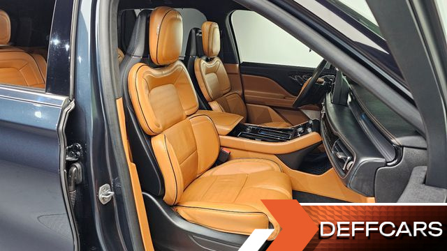 Lincoln AVIATOR 3.0 Black Label AWD купить на сайте DeffCars