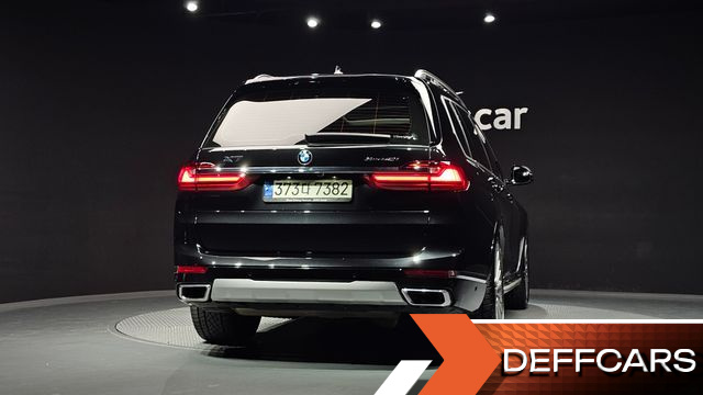 BMW X7 xDrive 40i Design Pure Excellence 7-Seater купить на сайте DeffCars