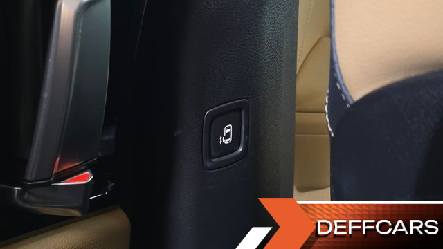 Kia CARNIVAL Gasoline 9-Seater Signature купить на сайте DeffCars