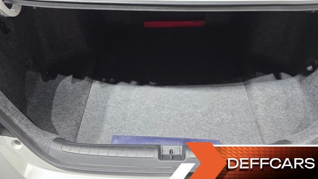Honda ACCORD 2.0 Hybrid EX-L купить на сайте DeffCars