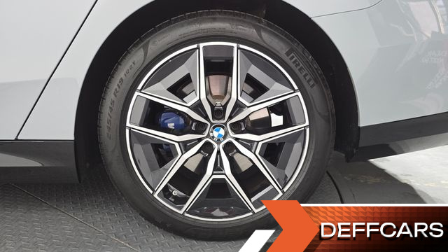 BMW 5-SERIES 520i M Sport купить на сайте DeffCars