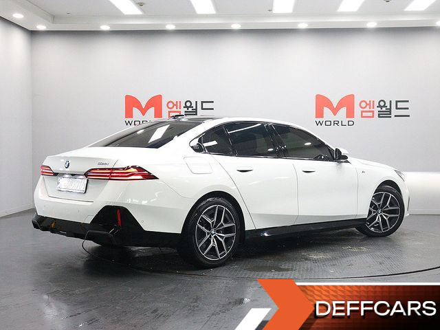 BMW 5-SERIES 520i M Sport купить на сайте DeffCars