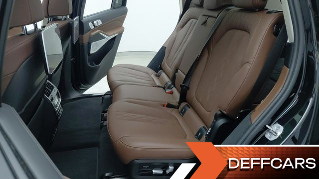 BMW X7 xDrive 40d Design Pure Excellence 7-Seater купить на сайте DeffCars