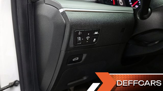 Kia K5 2.0 Prestige купить на сайте DeffCars