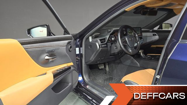 Lexus ES Luxury Plus купить на сайте DeffCars