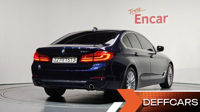 BMW 5-SERIES 520i Luxury купить на сайте DeffCars