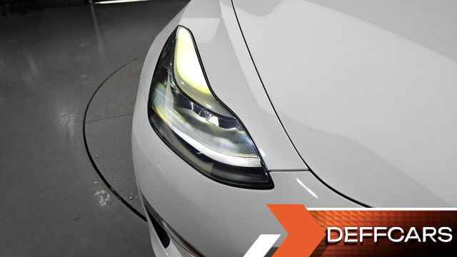 Tesla MODEL 3 Long Range AWD купить на сайте DeffCars