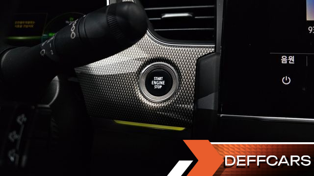 Renault-KoreaSamsung XM3 1.6 E-TECH Inspire e-shifter купить на сайте DeffCars