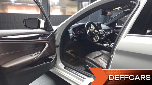 BMW 5-SERIES 530i xDrive M Sport Package купить на сайте DeffCars