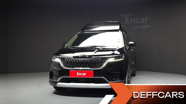Kia CARNIVAL 9-Seater Hi-Limousine Signature купить на сайте DeffCars