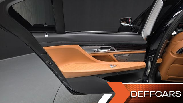 BMW 7-SERIES 730Ld xDrive M Sport купить на сайте DeffCars