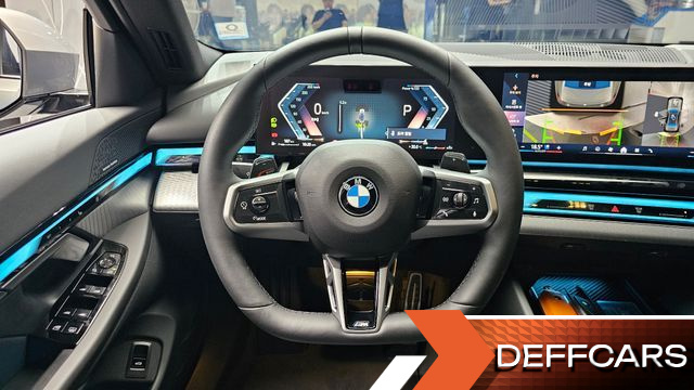 BMW 5-SERIES 530i xDrive M Sport купить на сайте DeffCars