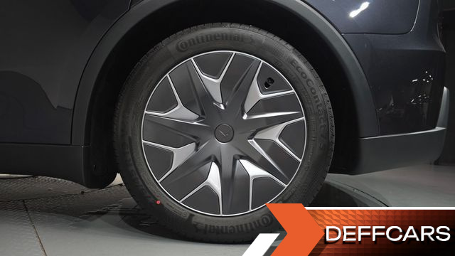 Tesla MODEL Y L Long Range AWD купить на сайте DeffCars