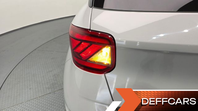 Hyundai VENUE 1,6 Premium купить на сайте DeffCars