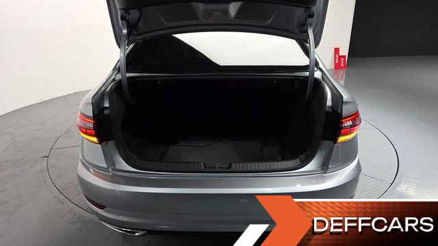 Volkswagen JETTA 1.4 TSI Prestige купить на сайте DeffCars