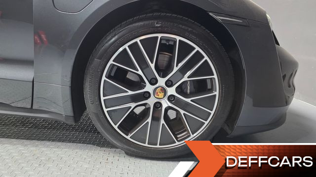 Porsche TAYCAN Base купить на сайте DeffCars