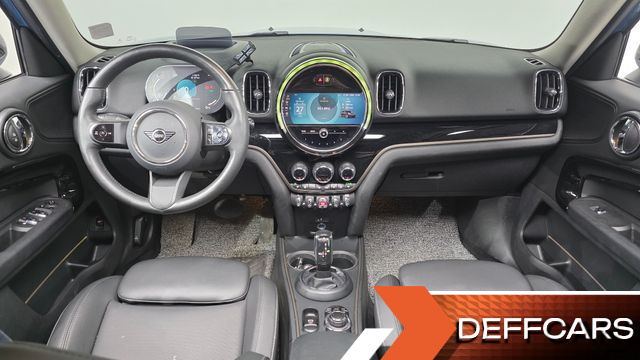 Mini COUNTRYMAN Classic Plus Launch Pack 2nd Gen купить на сайте DeffCars