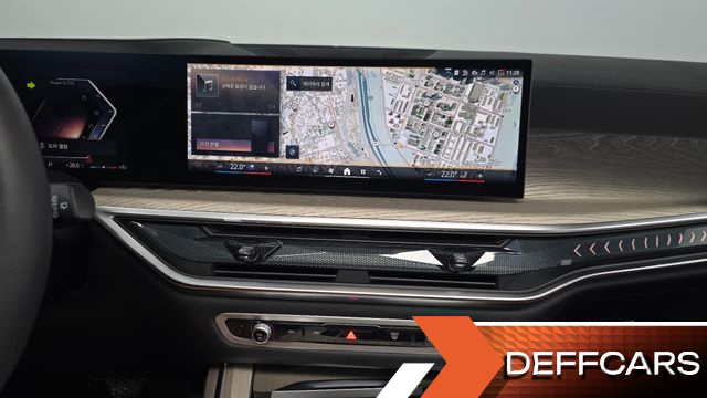 BMW X7 xDrive 40i Design Pure Excellence 6-Seater купить на сайте DeffCars