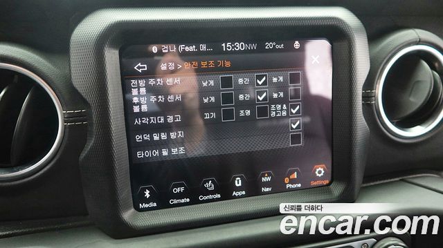 Jeep WRANGLER 2.0 Overland 4Door купить на сайте DeffCars