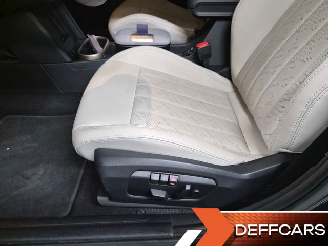 Mini COOPER 5 Door Favoured купить на сайте DeffCars
