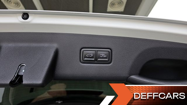 Kia CARNIVAL Gasoline 9-Seater Signature купить на сайте DeffCars
