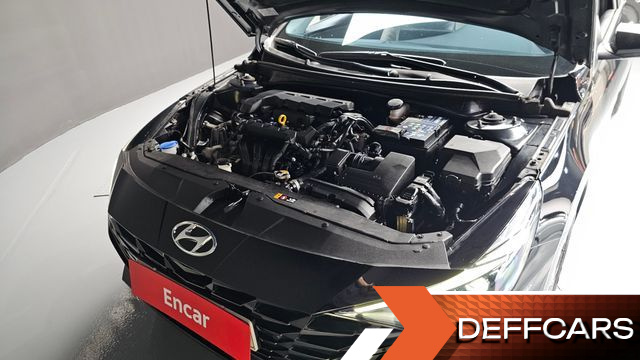 Hyundai AVANTE 1.6 Inspiration купить на сайте DeffCars