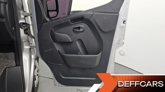 Renault-KoreaSamsung MASTER 2.3 15-Seater купить на сайте DeffCars