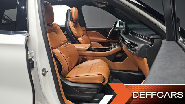 Lincoln AVIATOR 3.0 Black Label AWD купить на сайте DeffCars