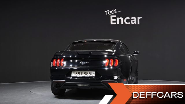 Ford MUSTANG Coupe купить на сайте DeffCars