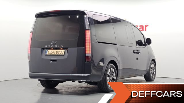 Hyundai STARIA Lounge 9-Seater Inspiration купить на сайте DeffCars
