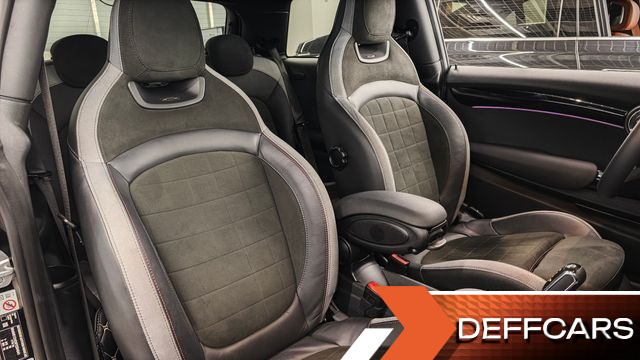 Mini COOPER JCW Pat Moss Edition 3rd купить на сайте DeffCars
