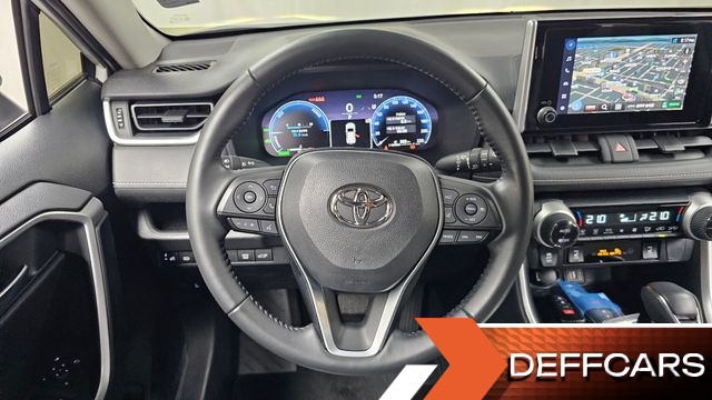 Toyota RAV4 2.5 2WD Hybrid XLE купить на сайте DeffCars