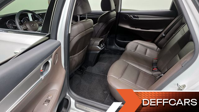 Hyundai GRANDEUR 2.5 Premium Choice купить на сайте DeffCars