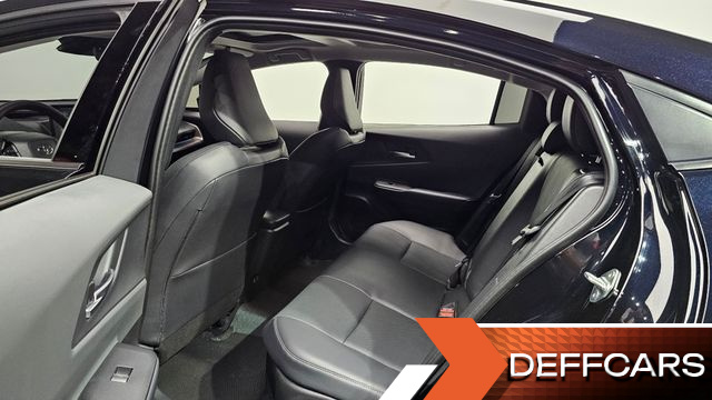 Toyota PRIUS 2.0 XLE купить на сайте DeffCars