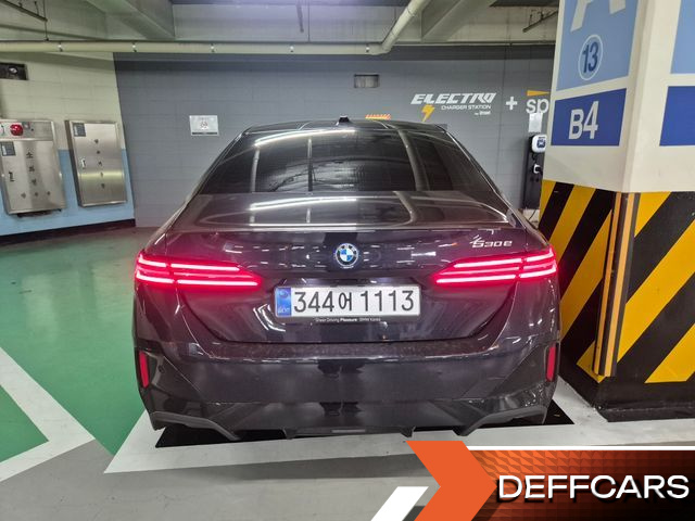 BMW 5-SERIES 530e M Sport купить на сайте DeffCars