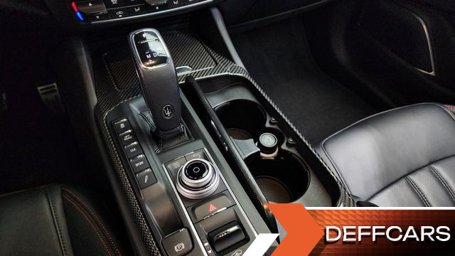 Maserati LEVANTE 3.0 AWD GranLusso купить на сайте DeffCars