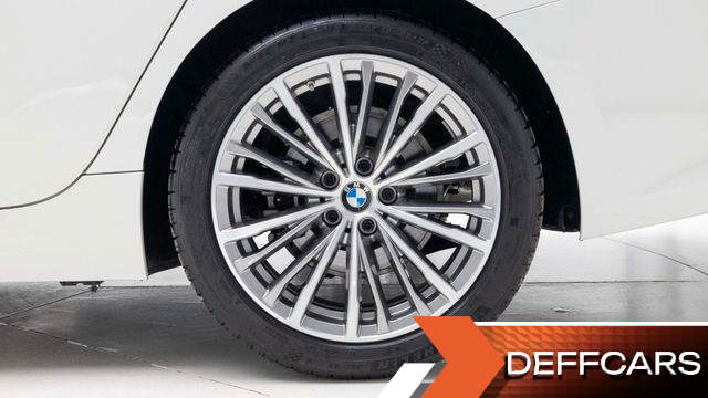 BMW 3-SERIES 320i Luxury купить на сайте DeffCars