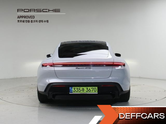 Porsche TAYCAN GTS купить на сайте DeffCars