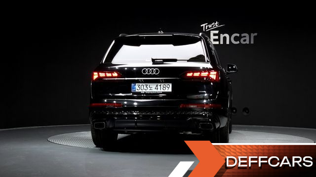 Audi Q7 55 TFSI Quattro Premium купить на сайте DeffCars