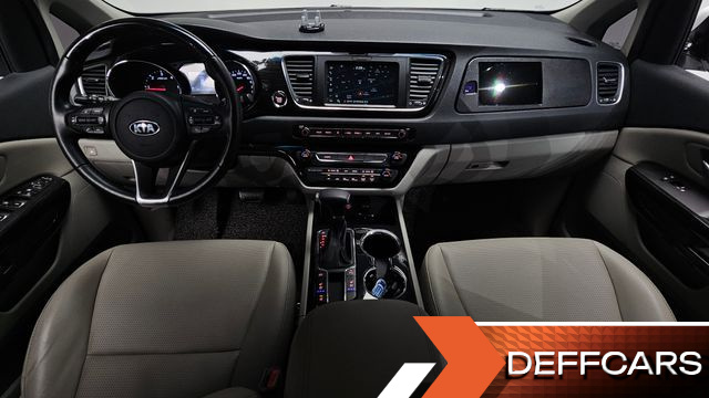 Kia CARNIVAL 9-Seater Prstige купить на сайте DeffCars
