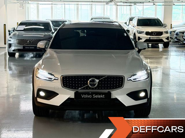Volvo V60 B5 Ultra AWD купить на сайте DeffCars